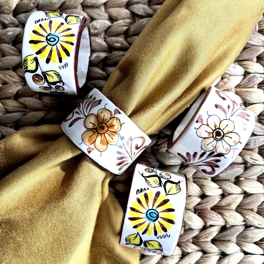 Set of 4 Vintage Hand Painted Ceramic Napkin Rings 2 Floral Patterns Mexico